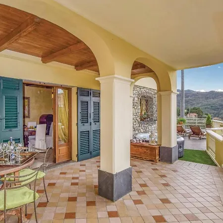 La Perla Castiglione Chiavarese